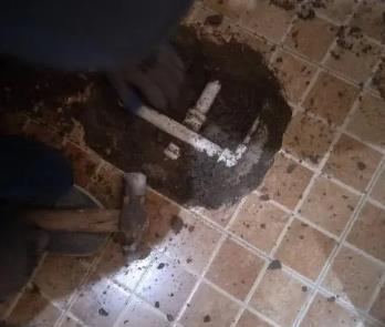 鲅鱼圈卫生间漏水维修公司为您分享下卫生间渗水如何处理及注意事项